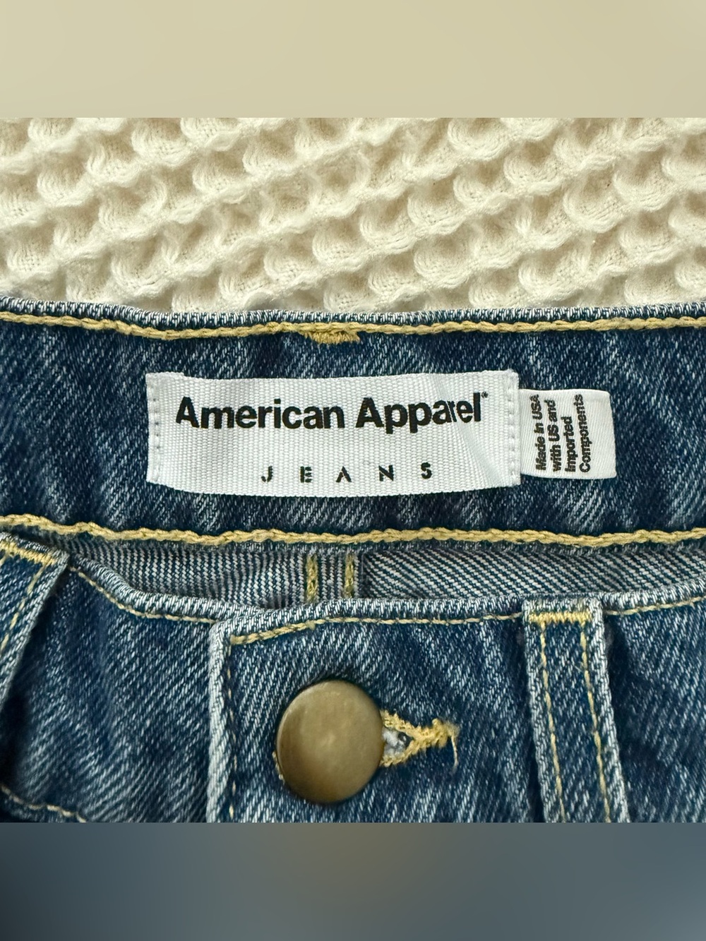 American Apparel High Rise Cuff Light Wash Denim Shorts 27 Classic Preppy Beach - Picture 3 of 7